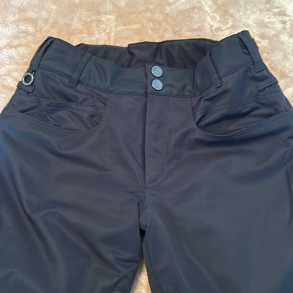 ROXY Ski Jacket and Pants . Red and Gray Jacket with Black Pants - Picture 11 of 12